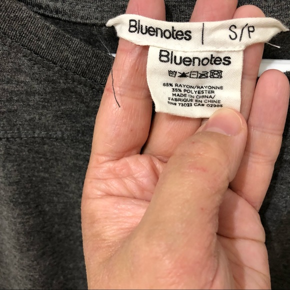 Very Flowy T-Shirt - Picture 4 of 5